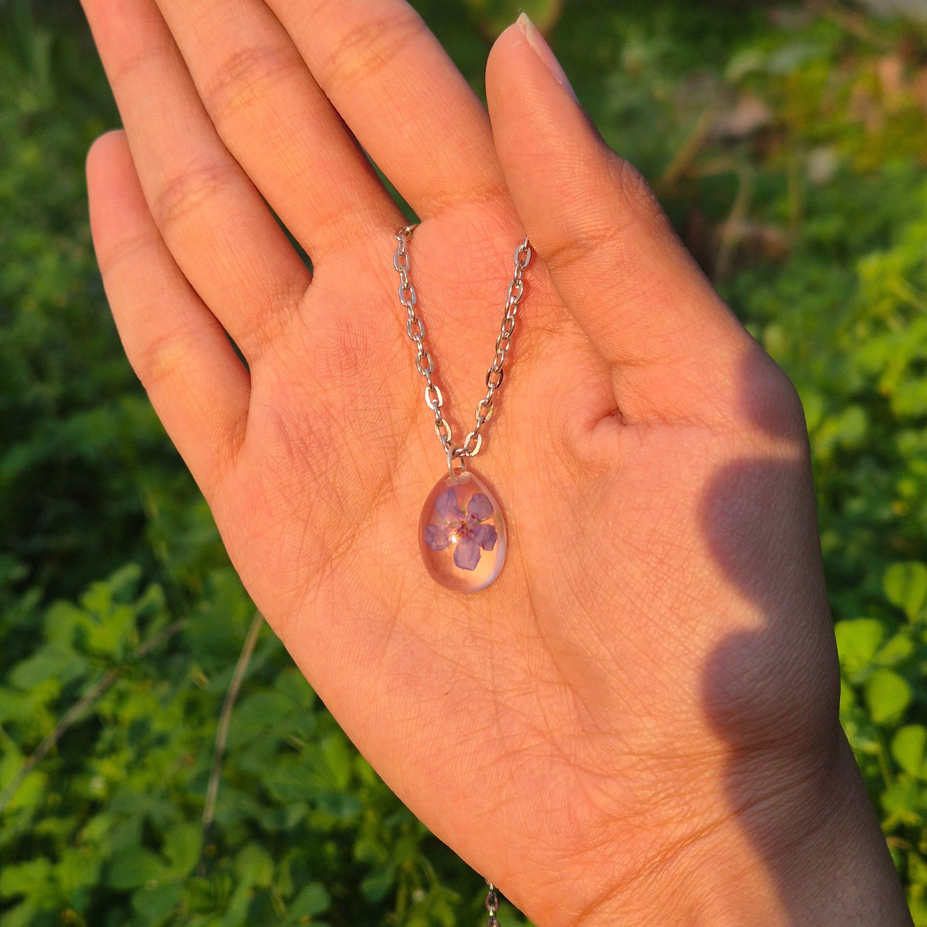 Resin Blue Pimpernel Oval Pendant Necklace